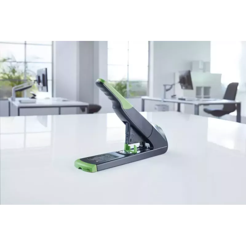Agrafador Novus B 56 re+new preto verde capacidade 200 folhas