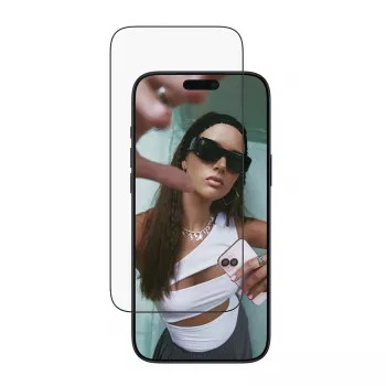Proteção de ecrã PanzerGlass SAFE. para iPhone 17 Pro Max – película PET ultra-angular com moldura preta, EasyAligner, resistente a riscos e choques