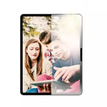 PanzerGlass ® Película protetora de ecrã Anti-Reflective Armor iPad Air 13 polegadas (2024–2026) | Pro 13 polegadas (2024–2025) | Ultra-Wide Fit com ferramenta Fastfit