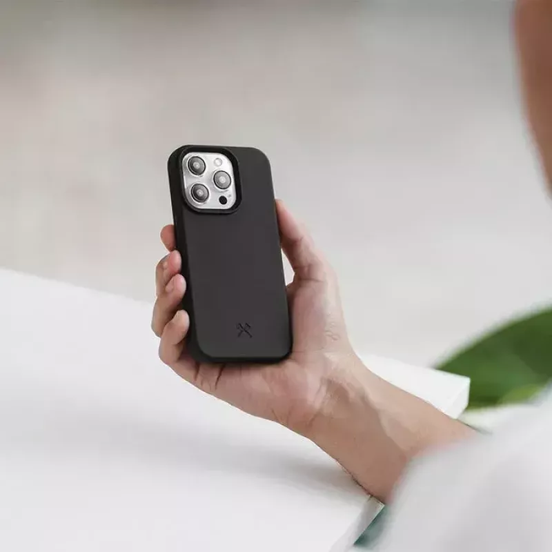 Woodcessories Bio Case para Apple iPhone 15 Pro, preto (ECO708)