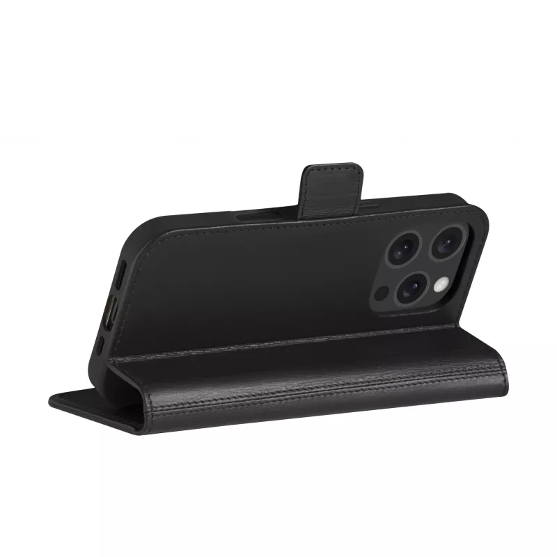 Capa tipo carteira dbramante1928 iPhone 16 Pro preto 3 compartimentos para cartões
