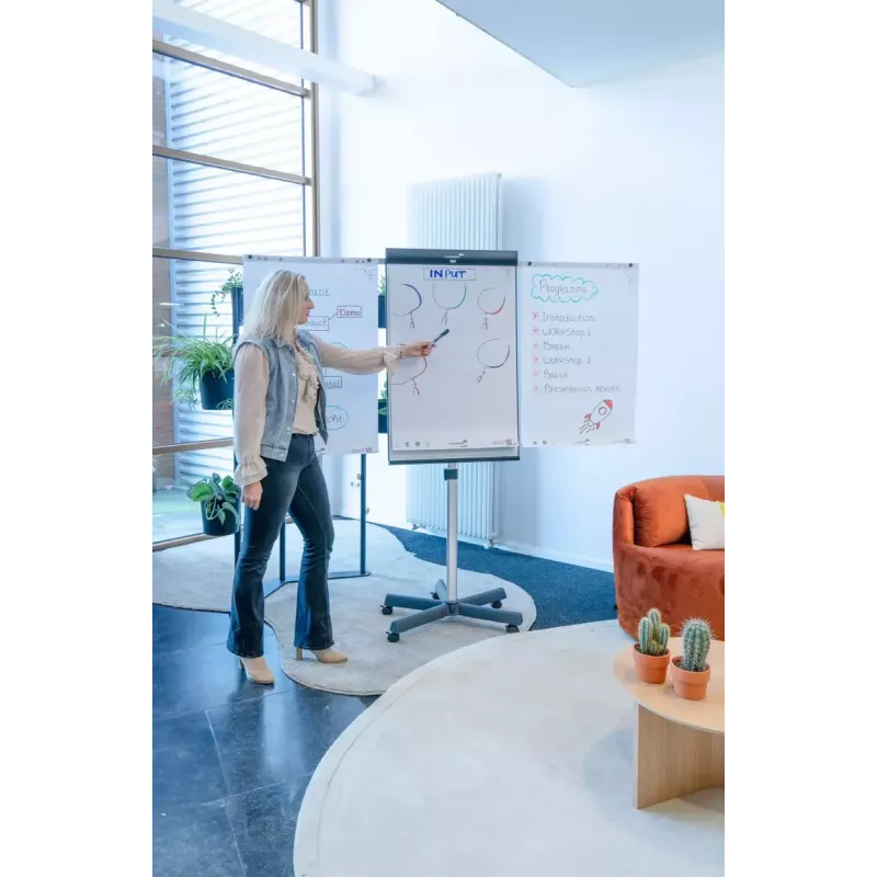 Flipchart móvel Legamaster SKETCH PRO com base em estrela aço 5 rodas