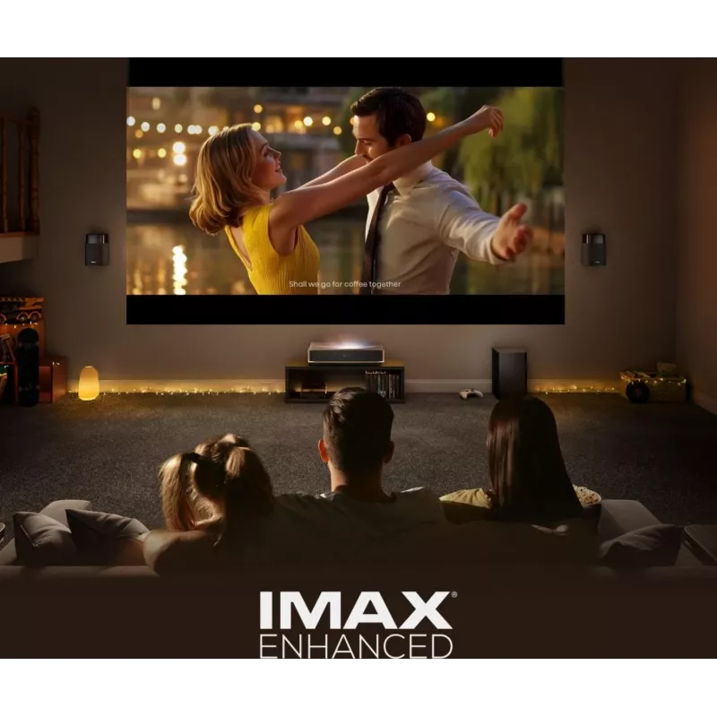 Projetor HISENSE PT1 3D Smart-TV, nativo 16:9, Wi‑Fi e Ethernet, HDR (HLG), HDMI 2.0/2.1, preto