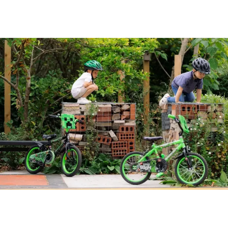 Bicicleta infantil HUFFY Minecraft 16 polegadas verde — quadro de aço de 16 polegadas, transmissão de velocidade única, travões de aro dianteiro/traseiro