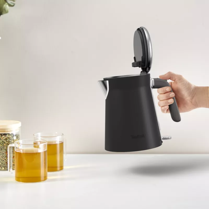 Chaleira elétrica Tefal KI6668E0 — 1,7 l, 2400 W, corpo em aço inoxidável, preto