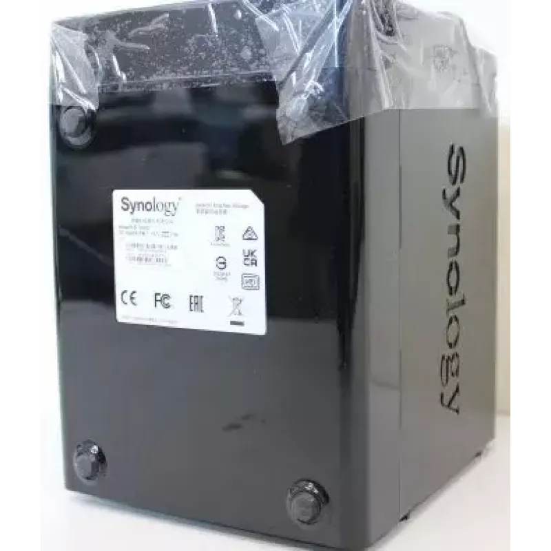 NAS torre SYNOLOGY DS423 — Realtek RTD1619B 1,7 GHz, 2 GB DDR4, 4 x 3,5 polegadas hot-swap, 2x1GbE, 2xUSB3.2, RAID