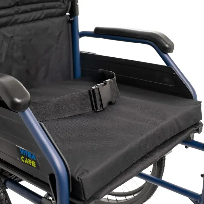 Cadeira de rodas leve de alumínio MDH NAVY1 – estrutura de alumínio, assento 46×42 cm, peso máx. do utilizador 120 kg, dobrável, 14,7 kg