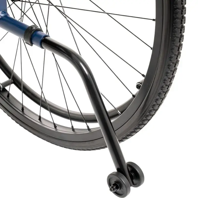 Cadeira de rodas leve de alumínio MDH NAVY1 – estrutura de alumínio, assento 46×42 cm, peso máx. do utilizador 120 kg, dobrável, 14,7 kg
