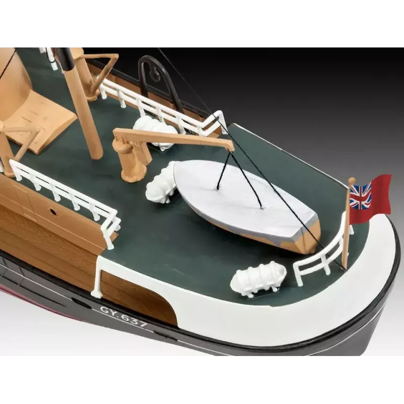 Modelo de embarcação de pesca Revell North Sea Trawler