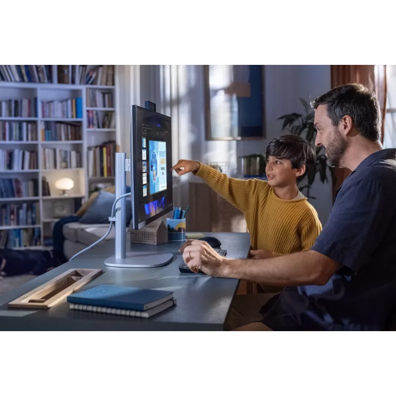 All-in-One PC HP EliteStudio 8 AiO G1i Intel Core Ultra 5 16GB 512GB Intel Graphics Windows 11 Pro
