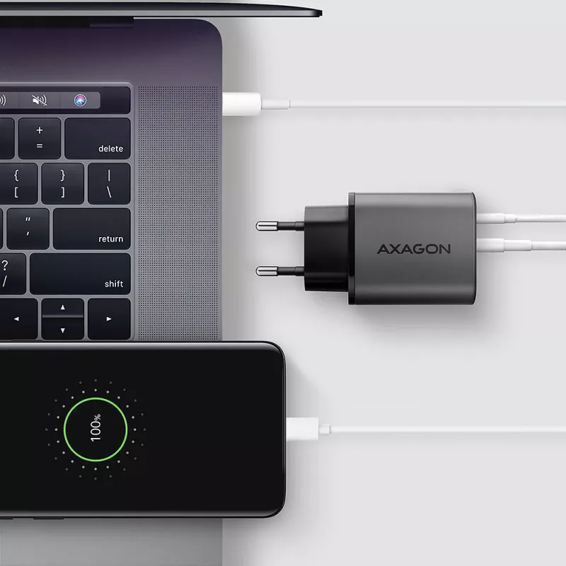 Carregador de parede AXAGON ACU-PQ67D, 67W, USB-C PD3.0 + USB-A QC4+, 2 saídas, ecrã LCD, 100–240V