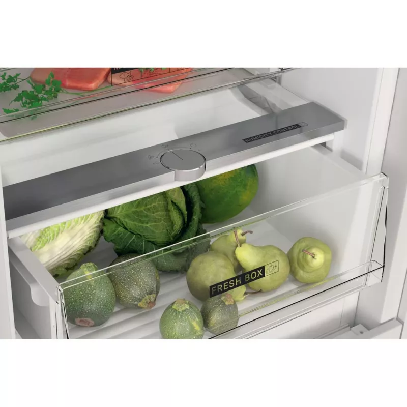 Frigorífico encastrável Whirlpool WHC18 T322 250 L