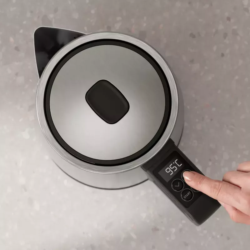 Chaleira elétrica Electrolux E5K1-6ST 1,7 l 2400 W aço inoxidável