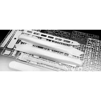 Modelo de navio de passageiros REVELL Queen Mary 2 kit, escala 1:700