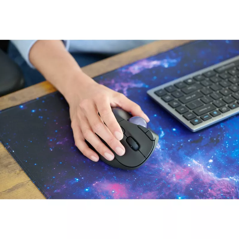 Teclado compacto Kensington KB435 EQ recarregável para vários dispositivos