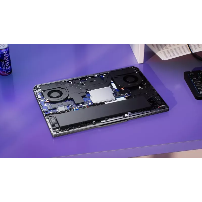 Portátil Lenovo LOQ 17IRX10 17,3