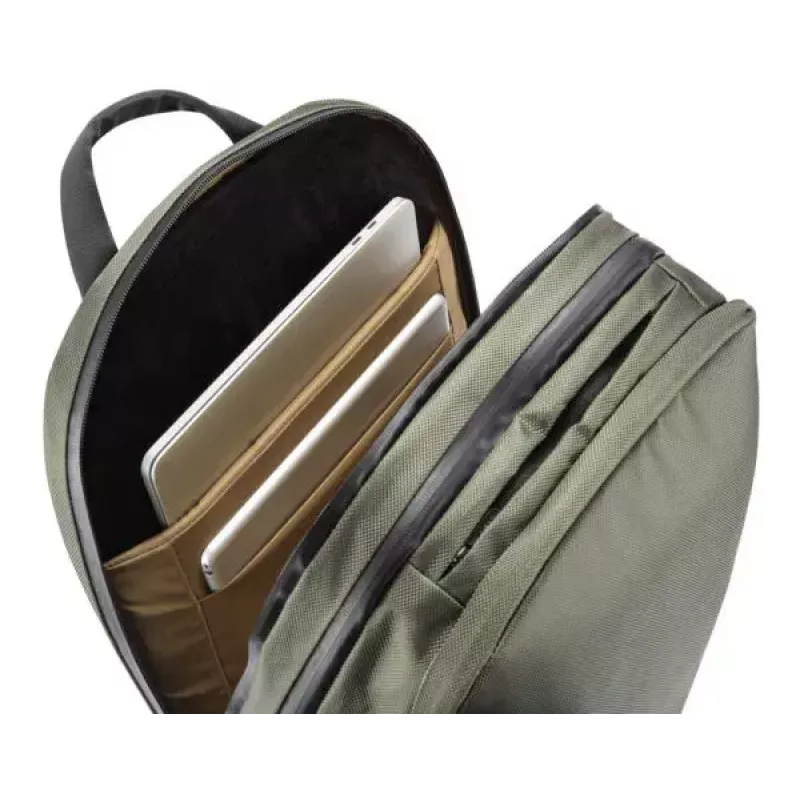Mochila de viagem XD-Design Bobby Explore verde em polietileno tereftalato PET