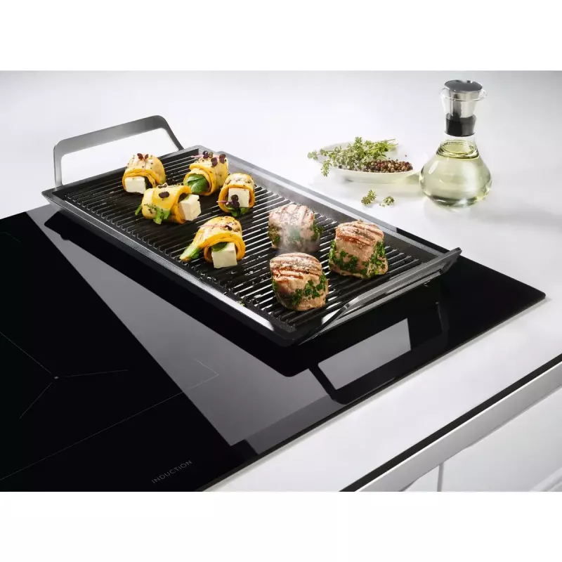 Electrolux EIV734 placa de indução encastrável preta 68 cm de largura 4 zonas
