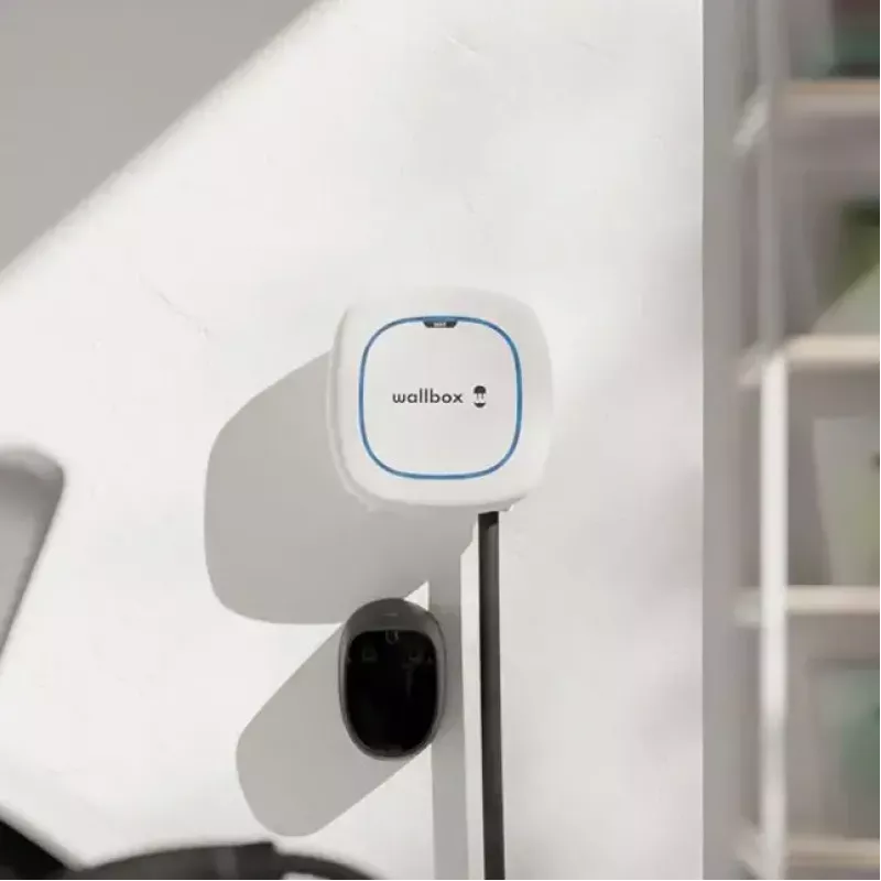 Wallbox Pulsar Max Wallbox 22 kW, Wi‑Fi & Bluetooth, cabo de 5 m, IP54, IK10, Branco