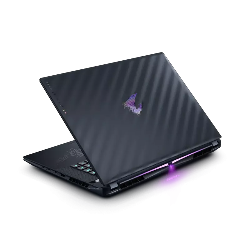 Portátil Gigabyte AORUS Master 18 BZH Ultra 9 275HX 32 GB 2 TB W11 Pro RTX 5090 240 Hz
