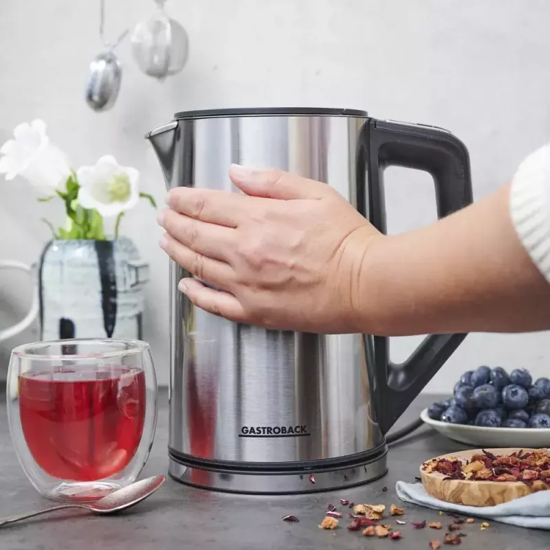 Chaleira elétrica GASTROBACK Design Cool Touch 1,5 L 2200 W, aço inoxidável/preto