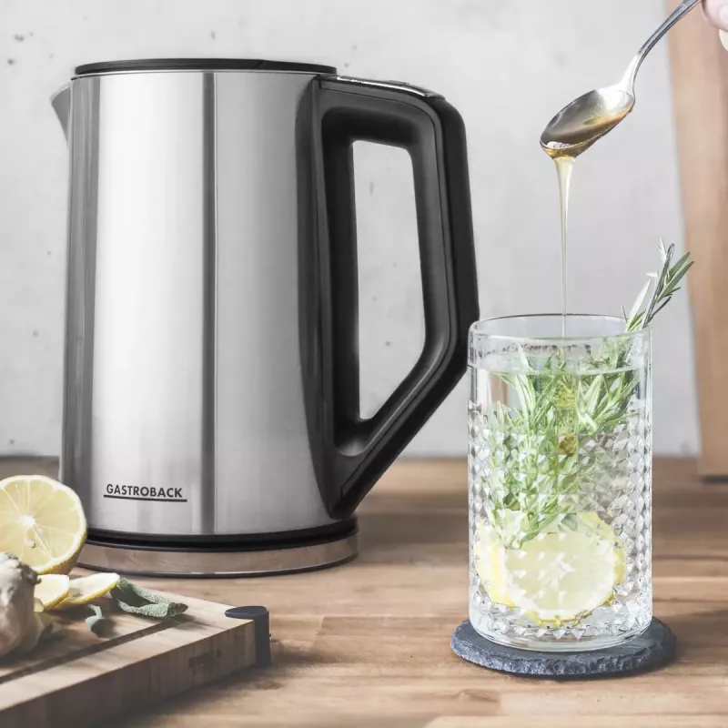 Chaleira elétrica GASTROBACK Design Cool Touch 1,5 L 2200 W, aço inoxidável/preto