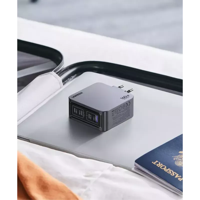 Carregador Ugreen Nexode Pro 160W GaN com cabo USB-C universal preto, cinzento AC carregamento rápido interior