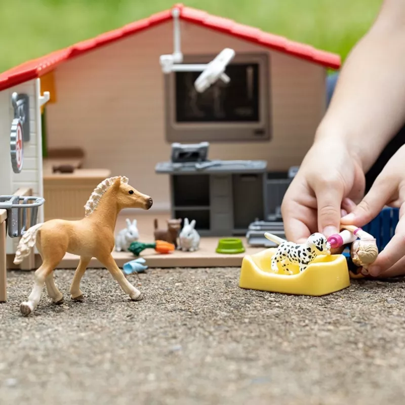 Clínica veterinária com animais Schleich 42502