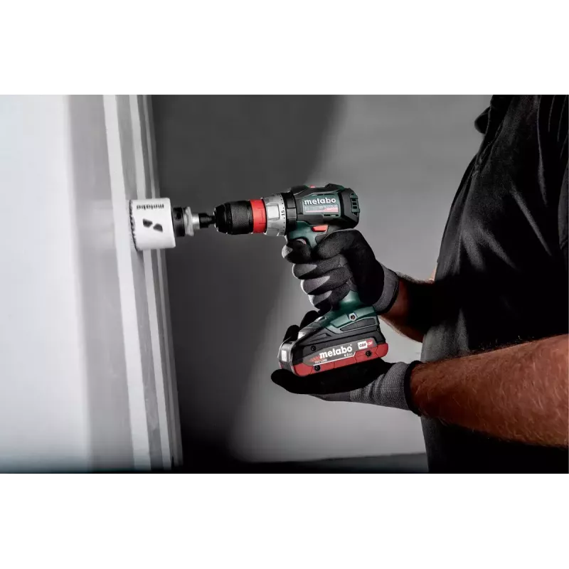 Berbequim de punho de pistola Metabo BS 18 LT BL Q