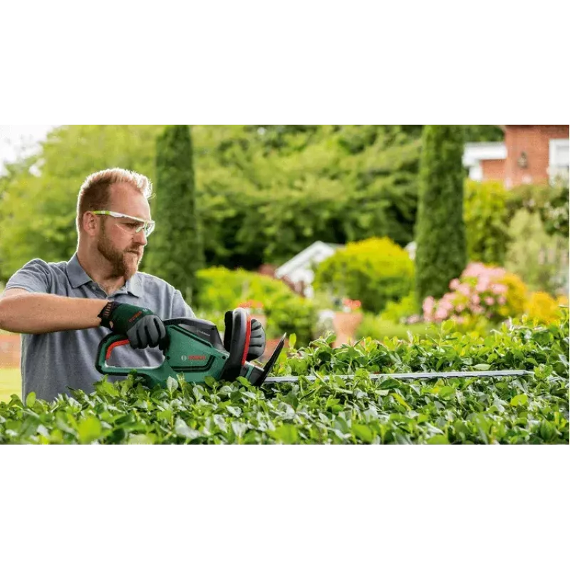Corta-sebes Bosch Universal HedgeCut 60 lâmina dupla 480 W 3,5 kg