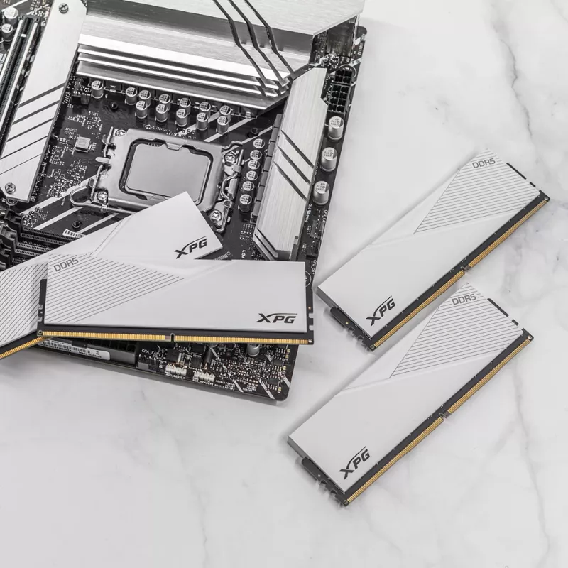 DIMM 32 GB DDR5-6000 (2x 16 GB) Dual-Kit (branco, AX5U6000C3016G-DCLARWH, Lancer RGB, INTEL XMP)