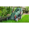 Corta-relvas Bosch UniversalRotak com tração às rodas AC Verde