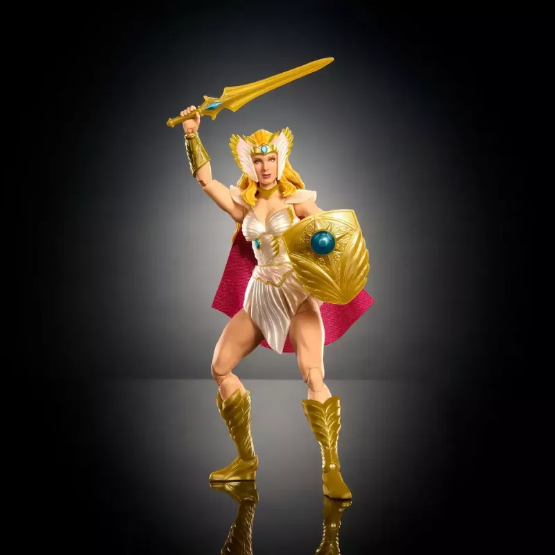 Figura de ação MATTEL Masterverse New Etheria She-Ra JBP83 – peça de colecionador, figura articulada