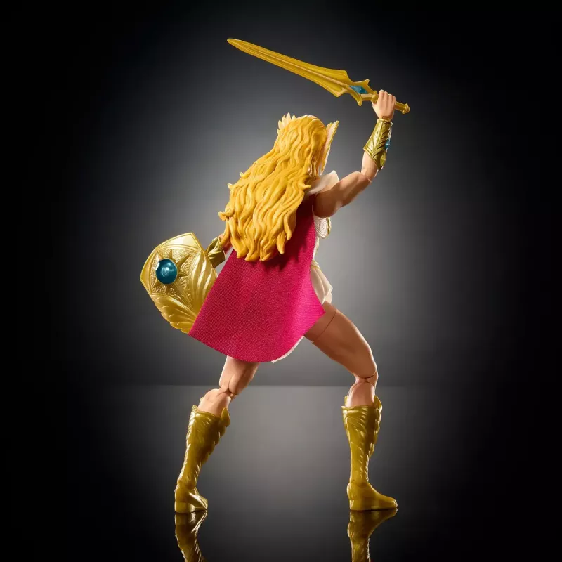 Figura de ação MATTEL Masterverse New Etheria She-Ra JBP83 – peça de colecionador, figura articulada