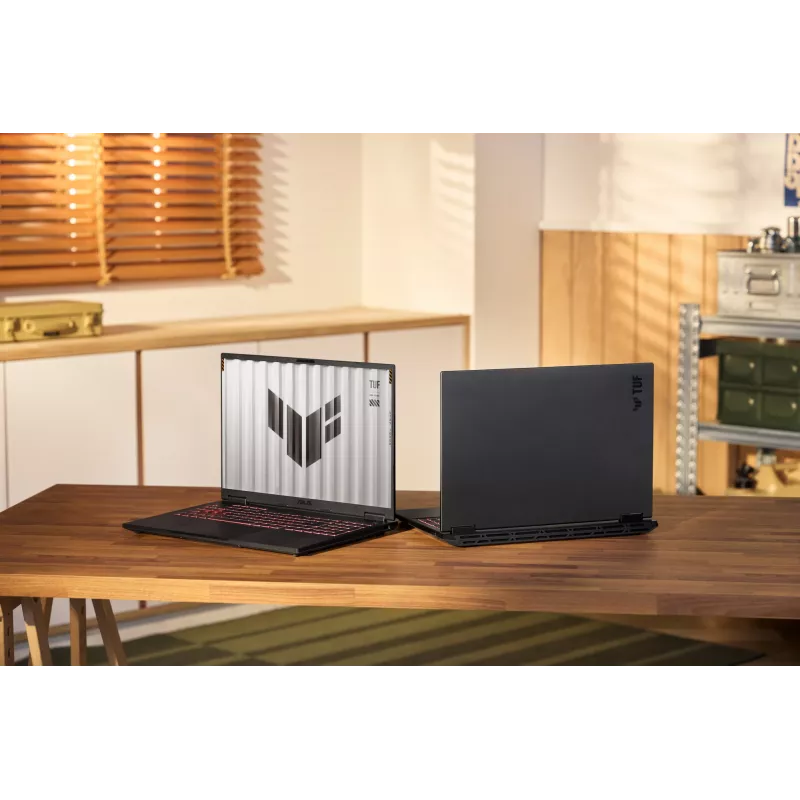 Portátil ASUS TUF Gaming A16 FA608UP-RV019W AMD Ryzen™ 7 260 40,6 cm (16