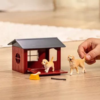 Animal Schleich FARM WORLD casota com Golden Retriever