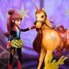 Unicorn Academy, Conjunto Valentina & Cinder Power of Friendship, ideia de presente de Páscoa, bonecas e brinquedo de unicórnio, inclui sela translúcida e 2 acessórios de poder