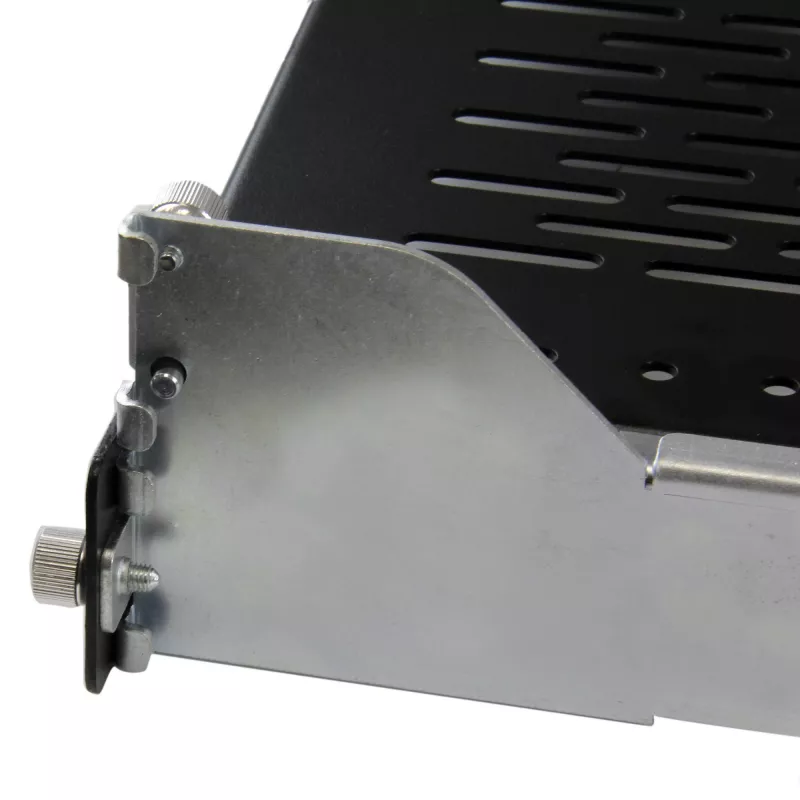 StarTech.com Prateleira de servidor deslizante ventilada 2U para rack com braço de gestão de cabos - profundidade de instalação ajustável de 27,7 a 31,6 polegadas - 50 lb - prateleira de servidor 19