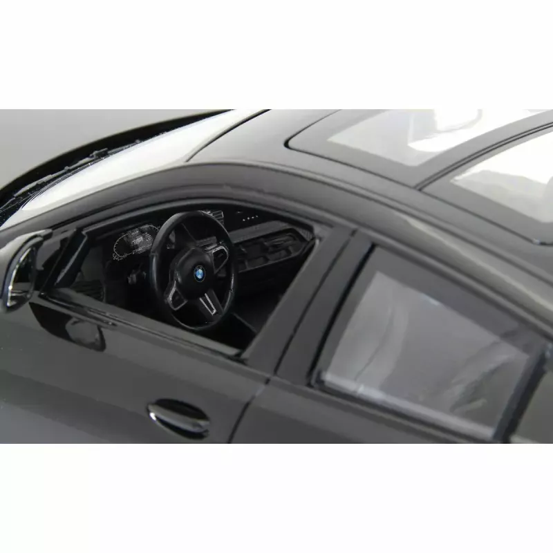 Carro RC Jamara BMW X6 M elétrico 1:14 a partir de 6 anos