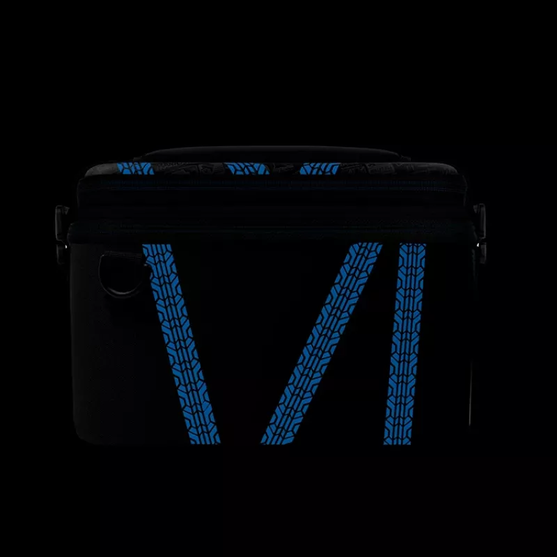 Estojo rígido PDP Nintendo Switch Kart Drift Overnight Case GLOW preto azul