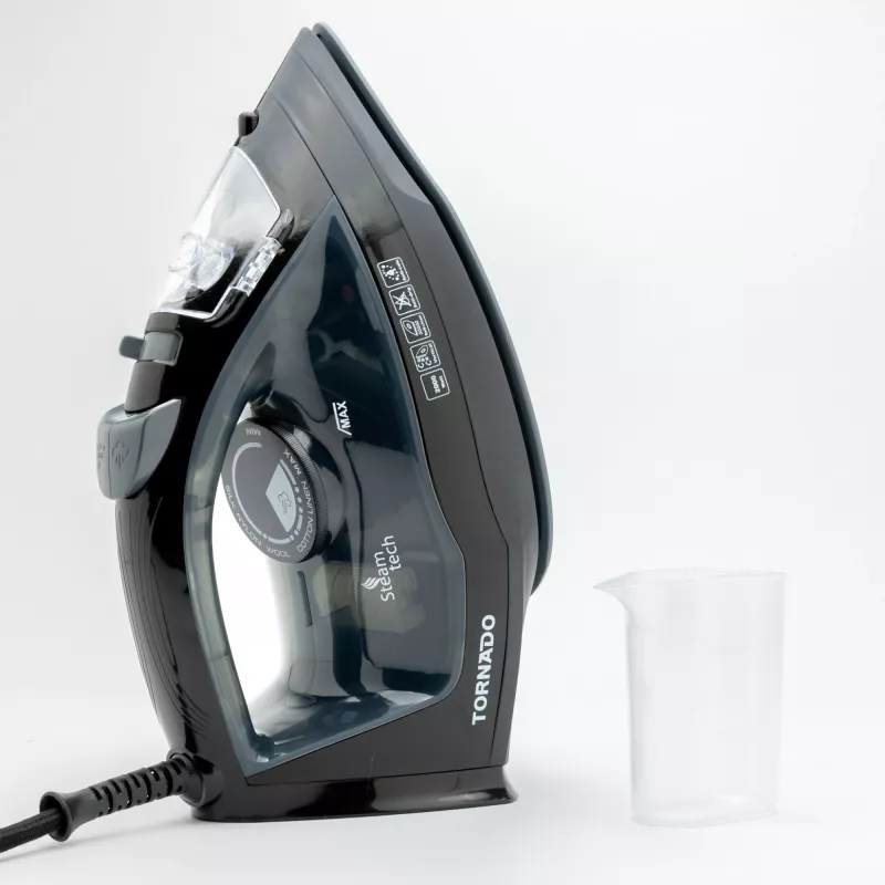 TORNADO TST-2000G | ferro de engomar a vapor com base cerâmica e golpe de vapor de 170 g