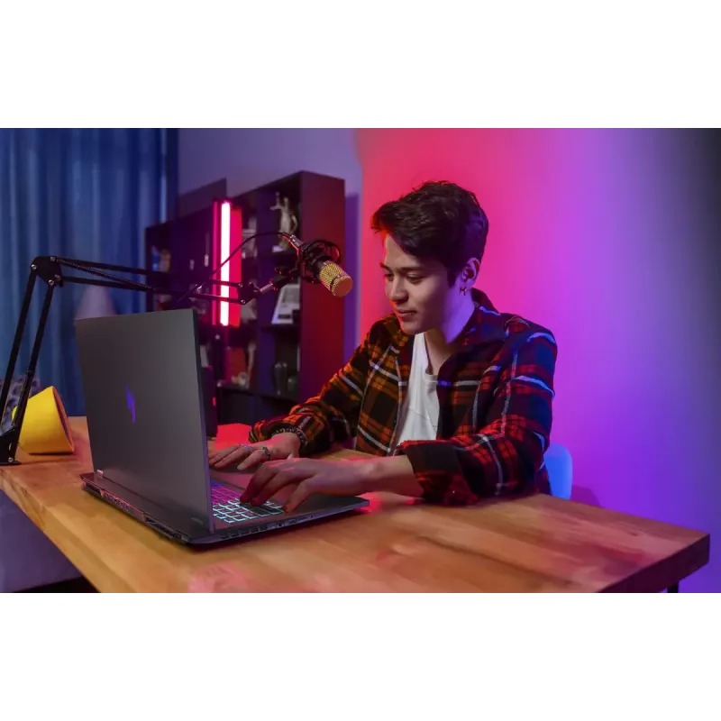 Acer Nitro 18 AI AMD AN18-61-R952 AMD Ryzen AI 9 365 portátil 45,7 cm (18 polegadas) WQXGA 32 GB DDR5-SDRAM 2 TB SSD NVIDIA GeForce RTX 5070 Ti Wi-Fi 6E (802.11ax) Windows 11 Home alemão preto