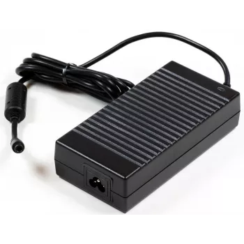 CoreParts MBA1174 Fonte de alimentação/inversor para interior 150 W preto