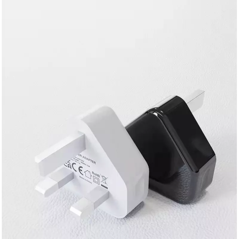 Carregador móvel CoreParts MBXUSB-AC0017 universal preto AC interior