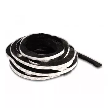 Régua de escovas autocolante DeLOCK 15 mm comprimento 5 m preto