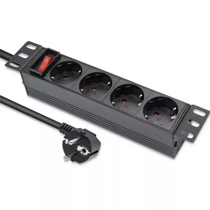 Régua de tomadas QOLTEC 54603 — montagem em rack 1U, entrada 16A, 4× tomadas Schuko