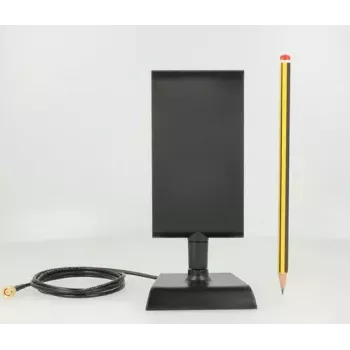 Delock 88992 Antena LTE, SMA, 2-4 dBi, omnidirecional, base magnética, cabo ULA 100 de 1 m, preto