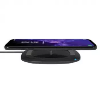 Carregador de interior RealPower FreeCharge-10 smartphone preto