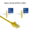 Cabo de rede patch Slimline Datacenter ACT amarelo 1 m LSZH U/UTP CAT6 sem patilhas com fichas RJ45
