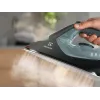 Ferro de engomar a vapor Electrolux E7SI2-6OG base RESILIUM 2600 W preto, verde-escuro